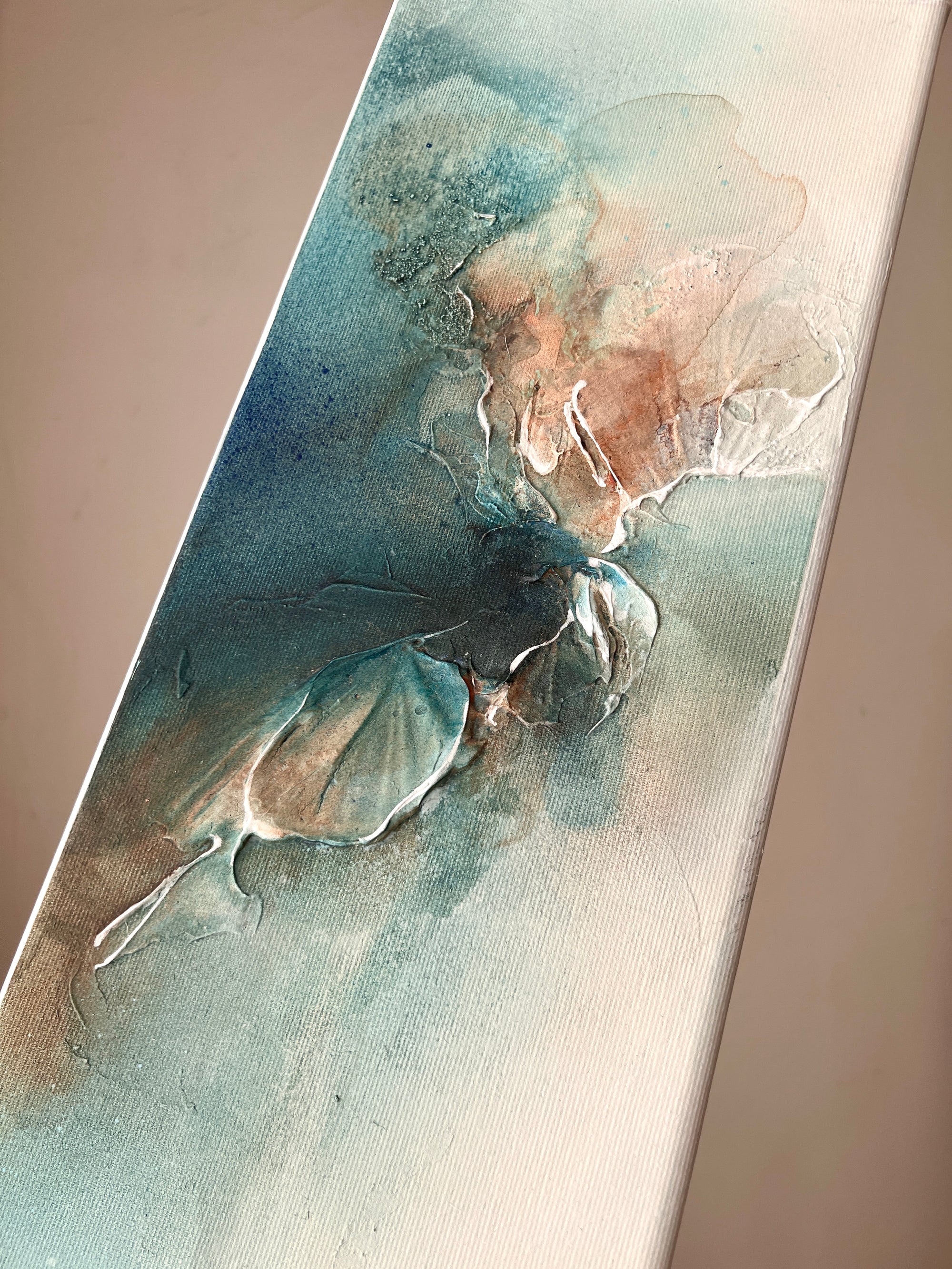 'Feeling All Those Main Feels' // 50x20cm