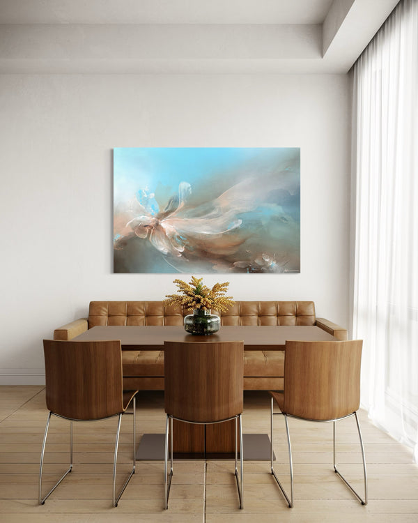 ’Too Bright to Blend In' // 120x180cm