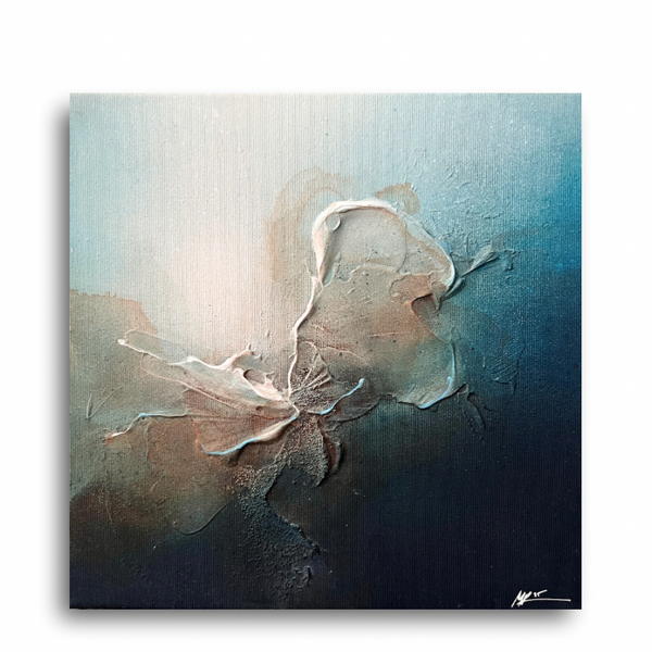 'Layers of Light' // 30x30cm