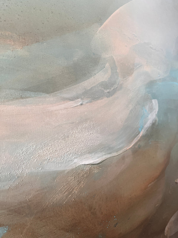 ’Too Bright to Blend In' // 120x180cm
