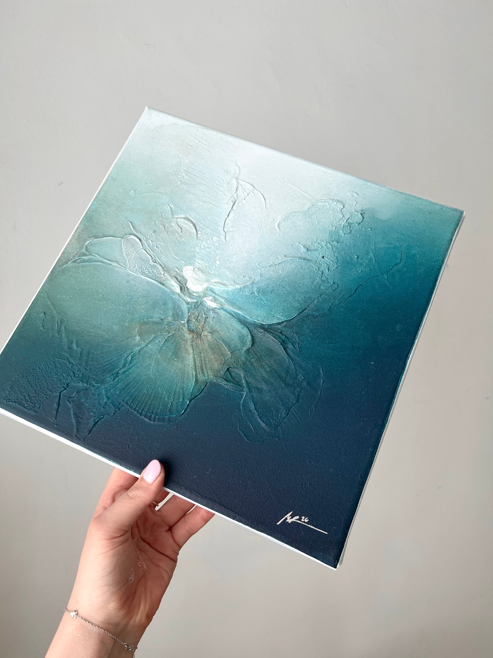 'Bloom Out Loud' // 30x30cm